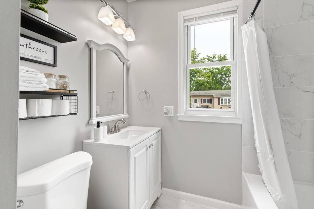 Stylish, Relaxing & Comfy 3 Bdr Home Bristol Exterior photo
